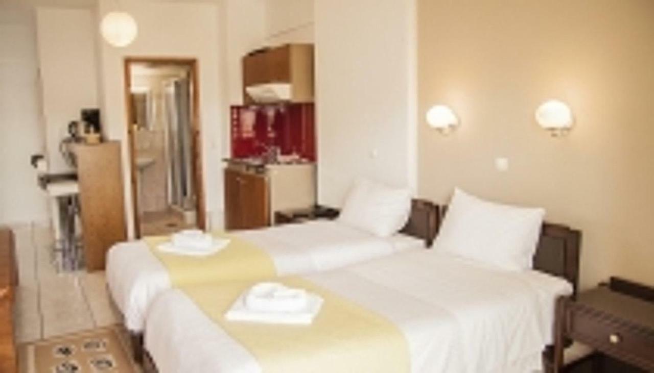 Hotel Christina Ханья Экстерьер фото